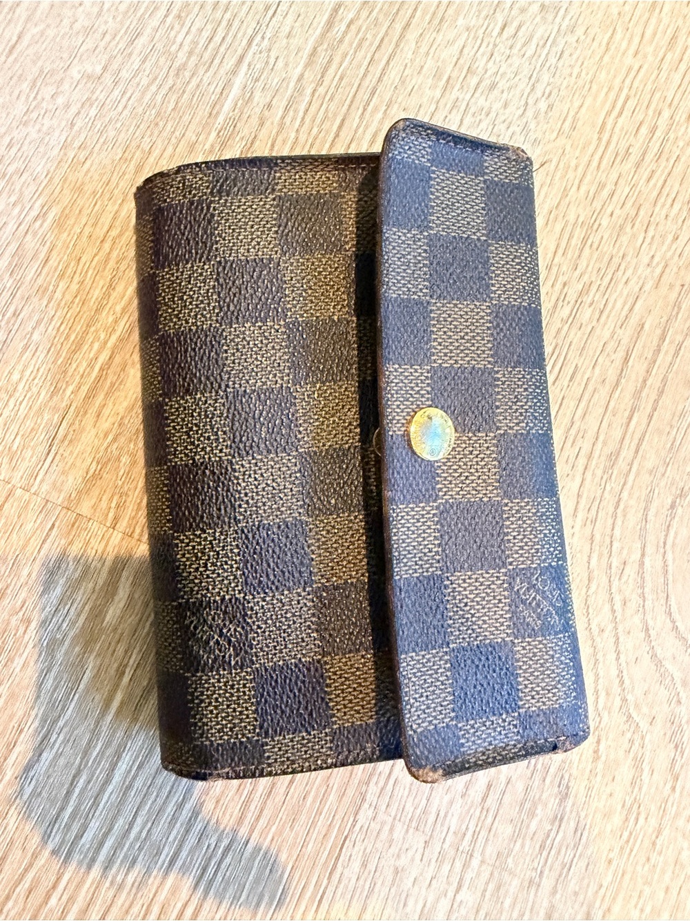 Louis Vuitton Damier Ebene Key & Card Holder - Dark Brown
